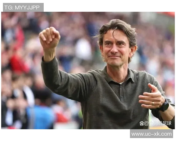 库杜斯赞扬特尔的坚持精神并强调进球对前锋自信心的重要性